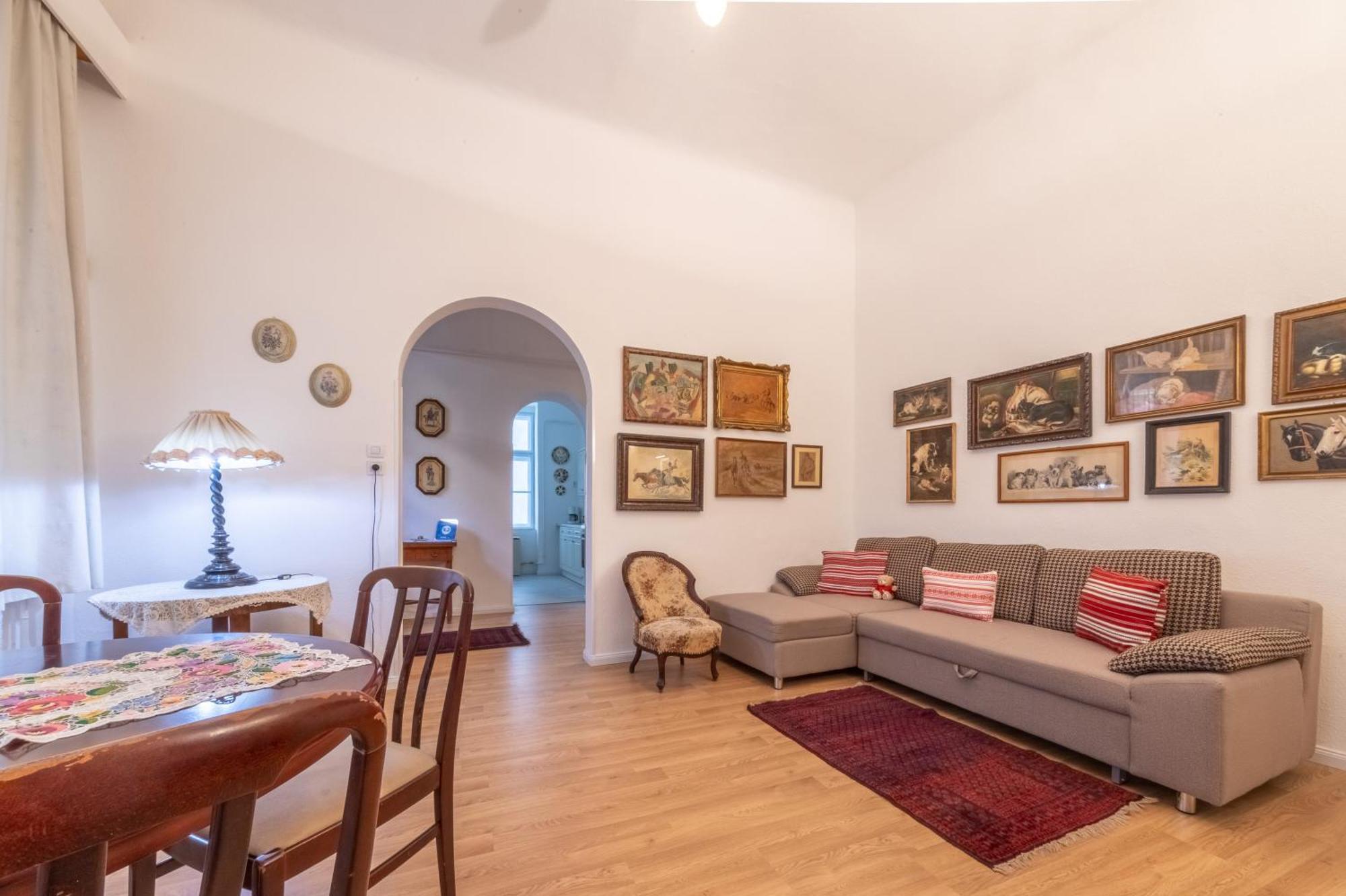 Hungarian Souvenir Appartement Boedapest Buitenkant foto